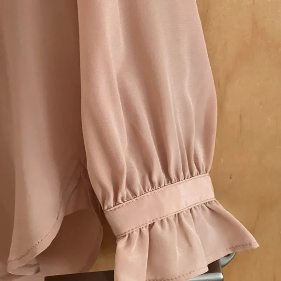 J.CREW CLASSIC FIT RUFFLE NECK SILK POPOVER - Picture 2 of 9